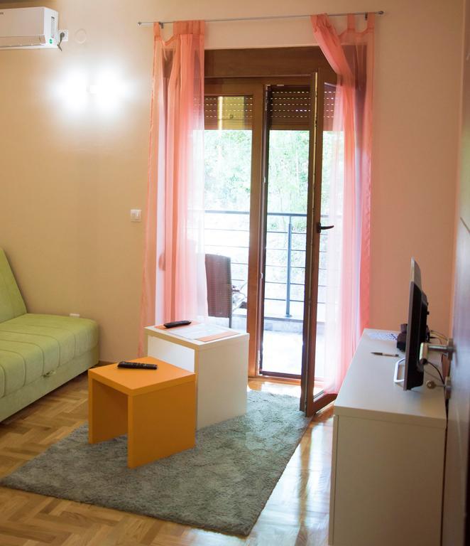 Apartman Lena Apartman Vrnjačka Banja Szoba fotó